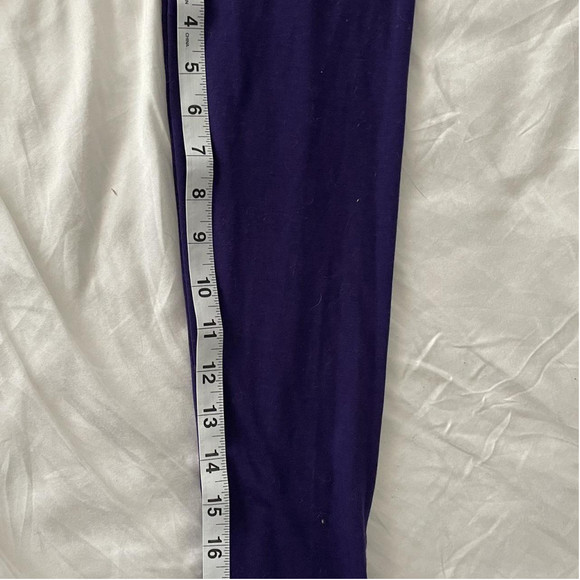 Shirts - Picture 3 of 5